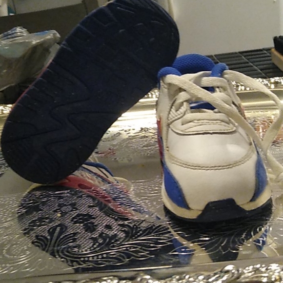 Kids Air Max - Picture 4 of 4